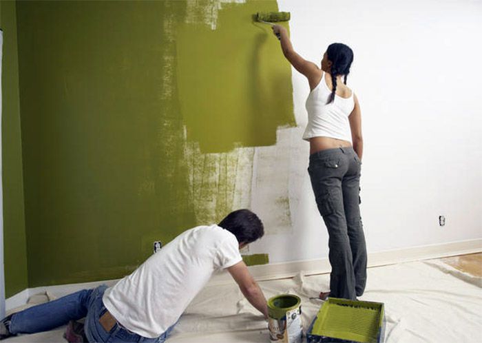 как покрасить стены своими руками